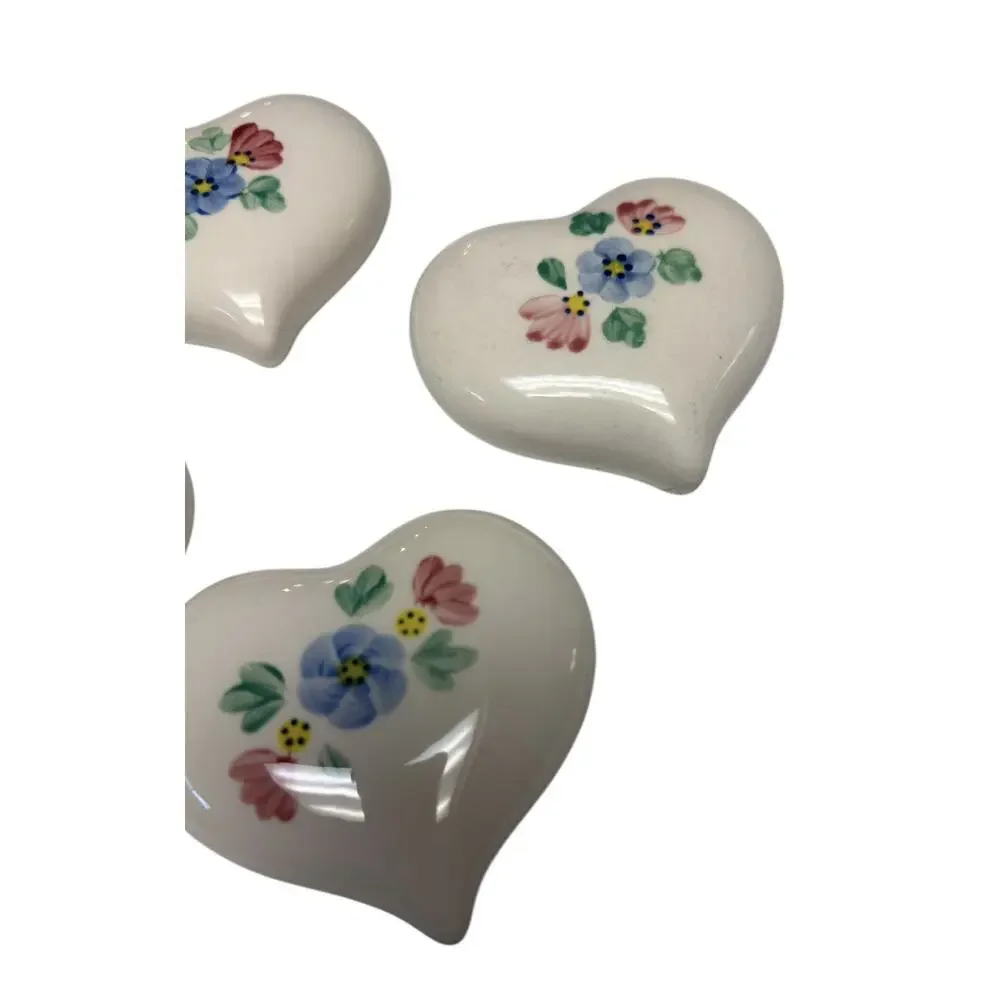 Hand Painted Heart Wall Decor Set of 4 Floral Ceramic‎ Vintage USA